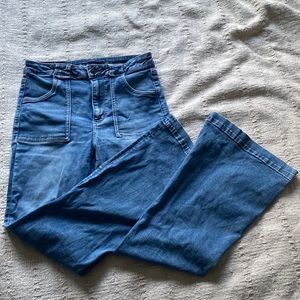 AMERICAN EAGLE flare jeans